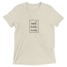 nerd mom moves tee